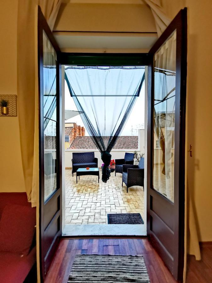 Little Home Катания Экстерьер фото